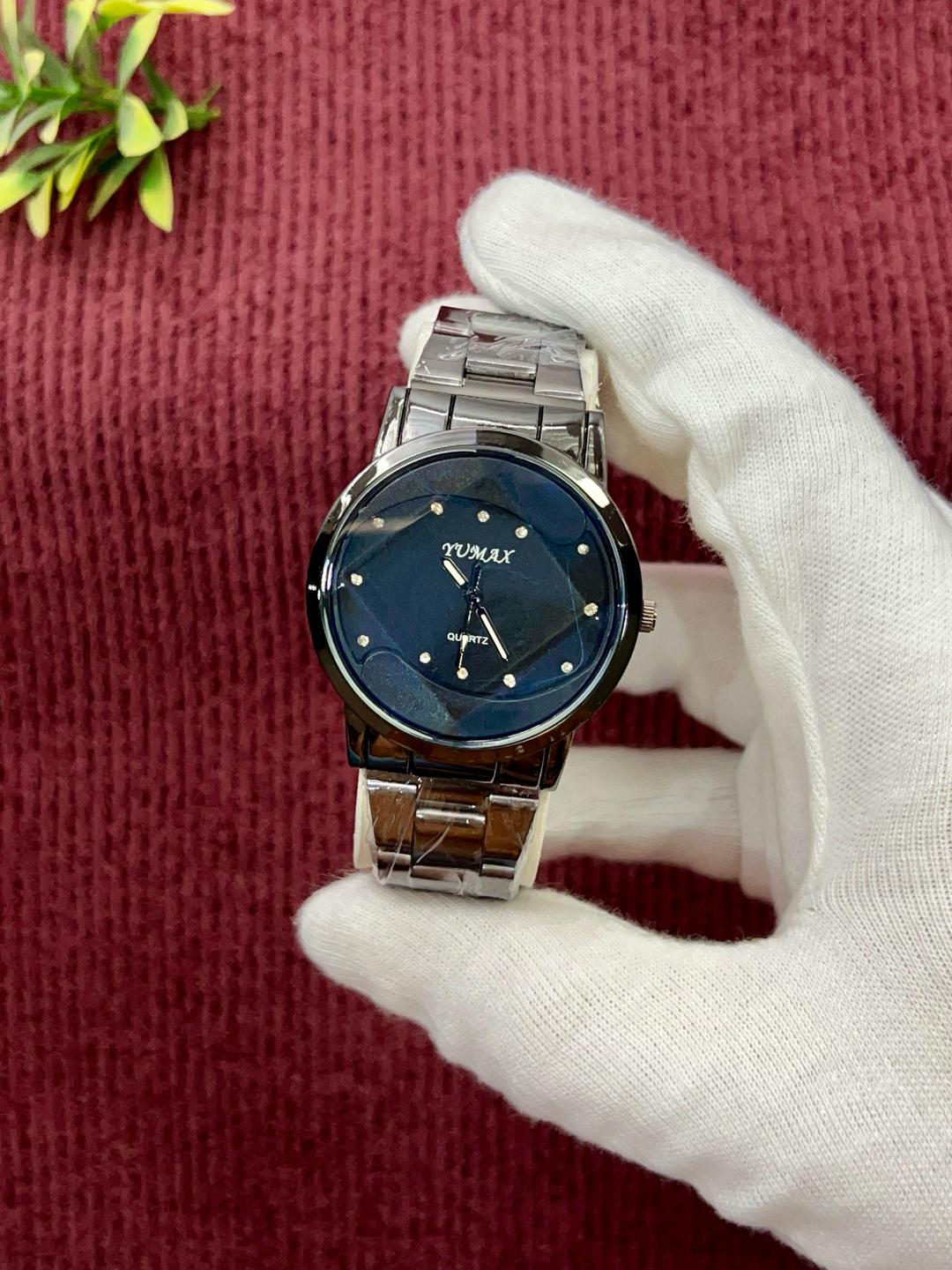 MEN'S QUARTZ CHAIN STRAP WATCH